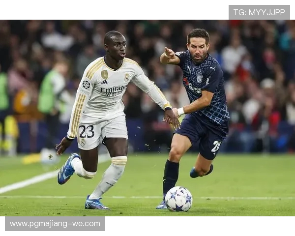 欧冠球员风云录：顶级球星的荣耀与挑战